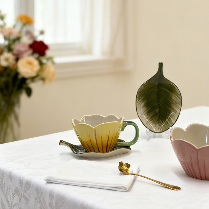 Tulip Shaped Ceramic Coffee Cup and Saucer Set, Floral Porcelain Tea Cup, 10.8 oz